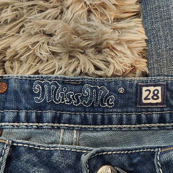 MISS ME SKINNY FIT LOW RISE JEANS (28W/32L) - Picture 11 of 14